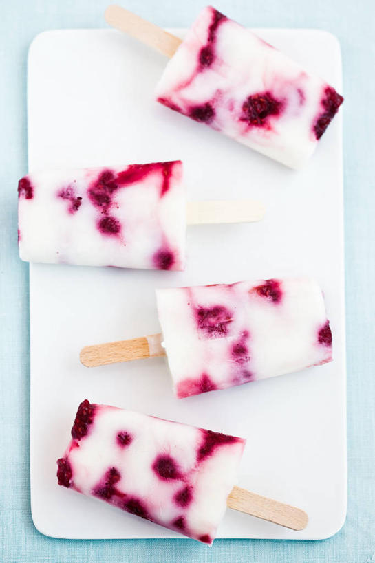 无人,竖图,俯视,室内,意大利,餐盘,酸奶,饮食,覆盆子,四个,摄影,冰棒,清新,彩图,高角度拍摄