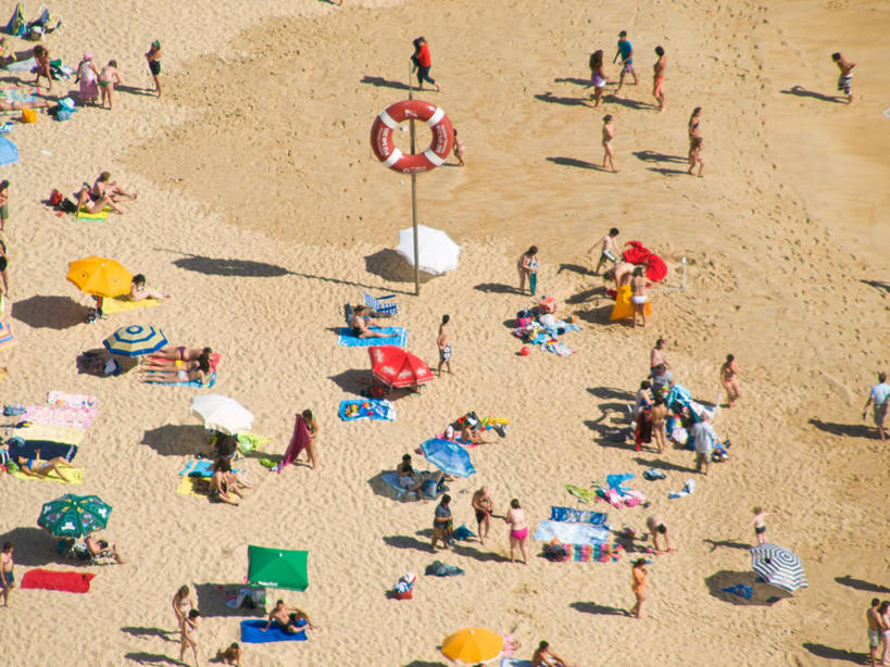 站,躺,横图,俯视,室外,白天,度假,日光浴,葡萄牙,巴西,伞,雨伞,遮阳伞,许多人,阳伞,安全带,一群人,南美,放松,乐趣,摄影,南美洲,太阳伞,享乐,拉丁美洲,美洲,巴西联邦共和国,亚美利加洲,南亚美利加洲,巴伊亚,巴伊亚州,海滩,休闲活动,步行,彩图,高角度拍摄,纳扎雷