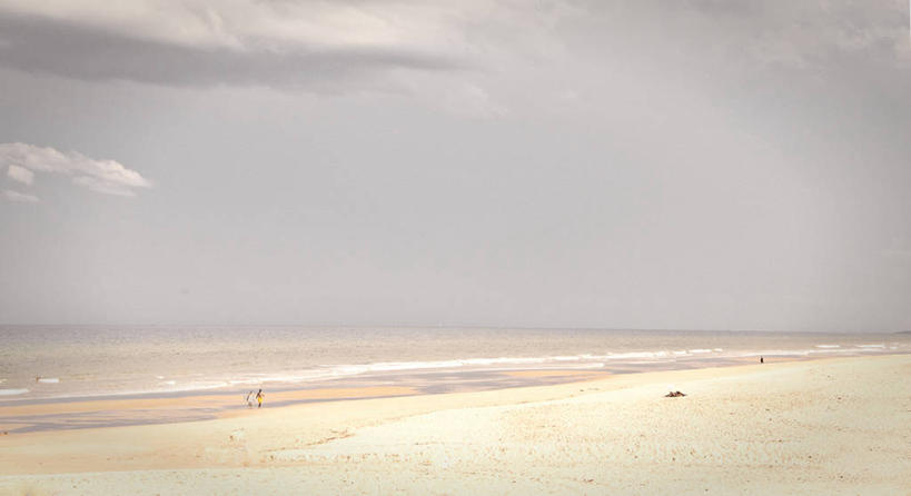 横图,室外,白天,海洋,暴风雨,澳大利亚,水平线,云,天气,天空,自然,波浪,摄影,昆士兰州,海滩,彩图