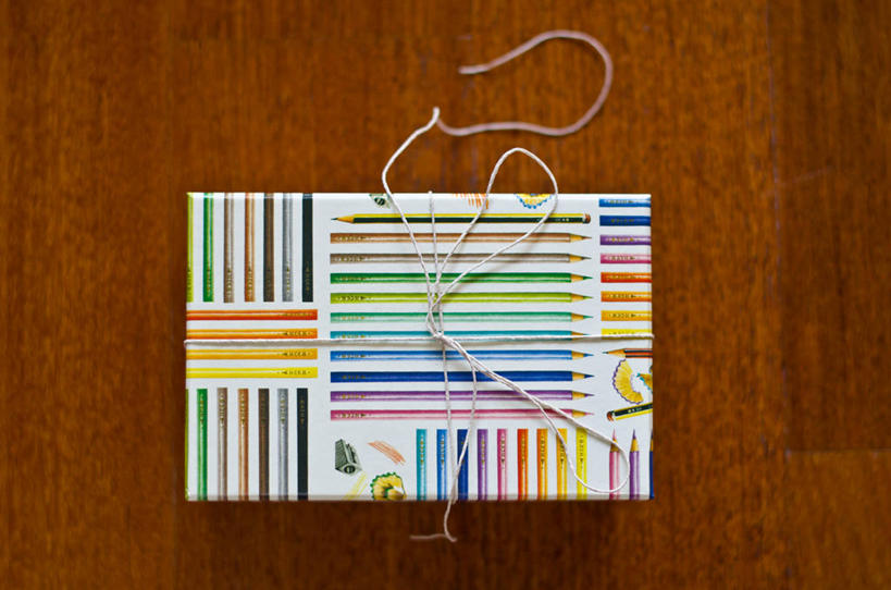 无人,横图,室内,特写,西班牙,庆祝,木制,一个,蝴蝶结,线绳,打结,摄影,单个,惊奇,彩图