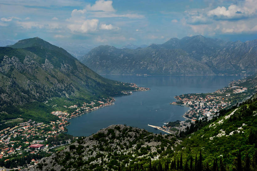 无人,横图,俯视,航拍,室外,白天,美景,山,山脉,景观,乡村,云,海湾,天空,自然,景色,摄影,宁静,鸟瞰,自然风光,黑山,科托尔湾,彩图,高角度拍摄,海港