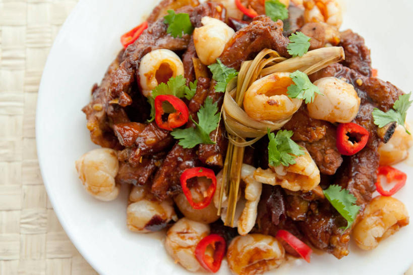 无人,横图,室内,特写,荔枝,英国,猪肉,饮食,盘子,芫荽叶,摄影,彩图,装饰菜