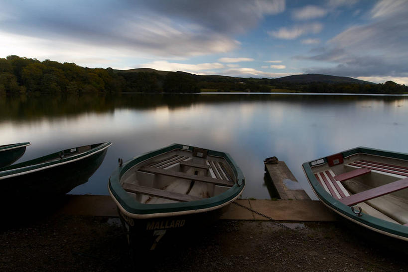 无人,横图,室外,白天,水,船,英国,停靠,云,天空,自然,运输,摄影,宁静,停泊,坎布里亚,海滩,彩图