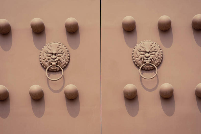 无人,横图,室外,特写,白天,门,狮子,一排,整齐,大门,门环,排列,把手,门把手,摄影,队列,中国文化,陕西省,美术工艺,设计,彩图