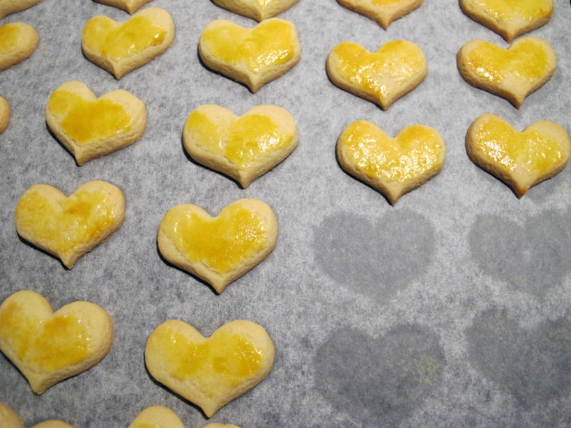 无人,横图,室内,意大利,一排,许多,整齐,包装,包装纸,纸,纸张,曲奇,很多,饮食,排列,黄色,甜食,摄影,包装材料,蜡纸,队列,清新,贝加莫,心型,彩图