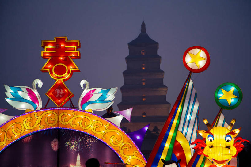 无人,横图,室外,夜晚,照明,春节,庆祝,灯笼,纸灯笼,天空,灯具,摄影,照亮,照明设备,中国文化,陕西省,彩图,传统节日