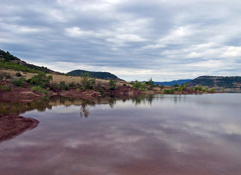 无人,横图,室外,白天,湖,美景,山脉,法国,反射,景观,云,树,天空,自然,景色,摄影,宁静,自然风光,埃罗,彩图