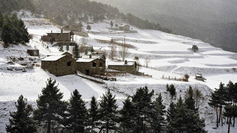 无人,横图,室外,白天,美景,雪,雪山,安道尔,房屋,景观,冬天,城镇,树,风景,自然,景色,寒冷,摄影,宁静,自然风光,彩图,小屋