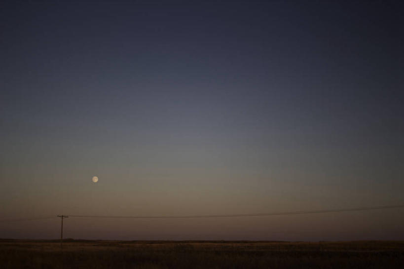 无人,横图,室外,加拿大,电缆,电线杆,田地,月亮,风景,天空,自然,黄昏,摄影,宁静,萨斯喀彻温省,彩图