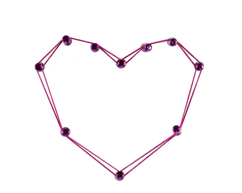 无人,横图,特写,白色背景,美国,办公用品,图钉,摄影,创造力,想法,橡皮圈,心型,彩图,影棚拍摄,爱