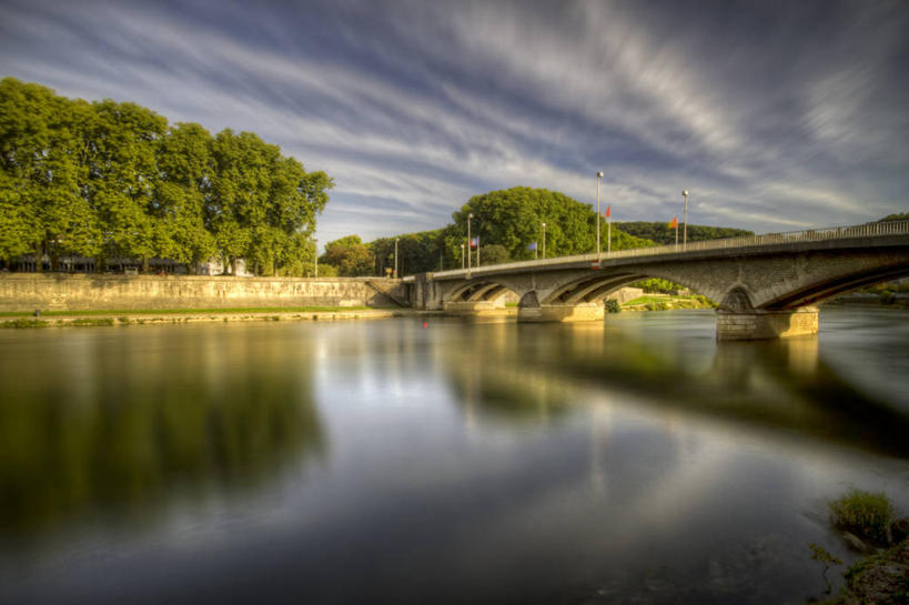 无人,横图,室外,白天,河流,法国,云,桥,联系,树,天空,思考,摄影,宁静,彩图