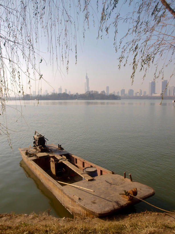 无人,码头,竖图,室外,白天,度假,寂寞,美景,城市风光,城市,港口,船,南京,景观,娱乐,树,天空,自然,享受,休闲,景色,放松,运输,摄影,宁静,长江,江苏省,彩图,摆渡口,埠头,渡口,渡头,港湾,海港,货运码头,口岸,商港