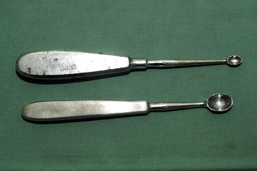 无人,横图,俯视,苏丹,绿色背景,不锈钢,两个,摄影,手术,手术器械,洗涤,彩图,高角度拍摄,影棚拍摄