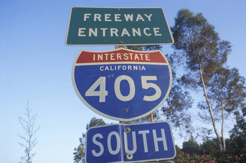 无人,横图,室外,特写,白天,通讯,公路,美国,文字,三个,运输,摄影,英文字母,交通标志,圣地牙哥市,方向标,大写字母,彩图