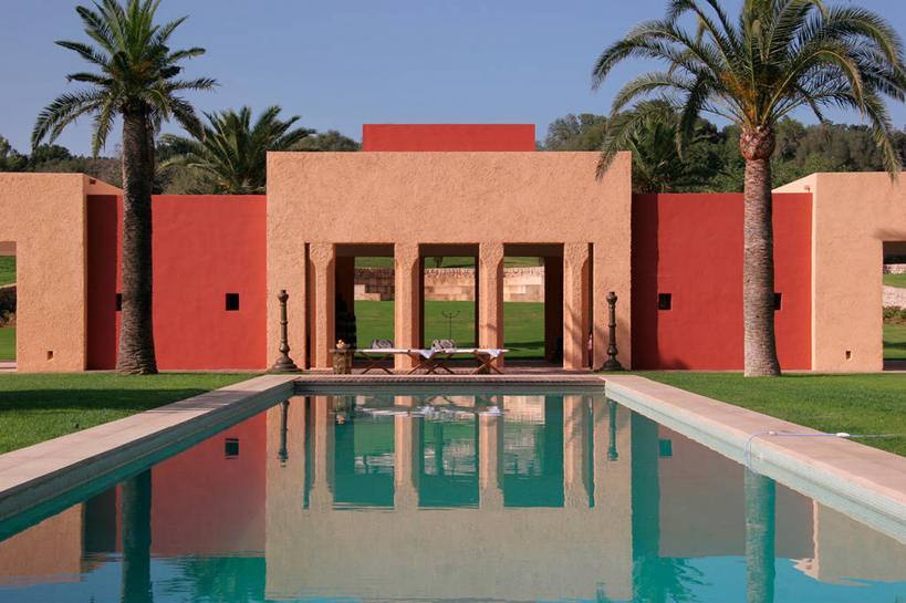 无人,游泳池,露台,横图,室外,白天,水,阳台,日光,西班牙,欧洲,球袋,院子,娱乐,现代,会所,俱乐部,露天阳台,当代,社交