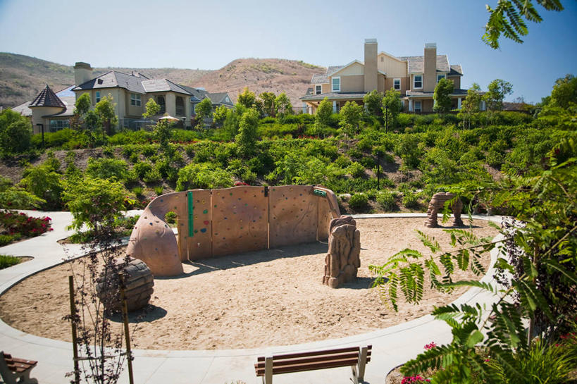 无人,家庭,家,横图,室外,白天,建筑,游乐场,日光,美国,房屋,陆地,绿色,自然,社区,夏天,建造,环境,北美,攀登架