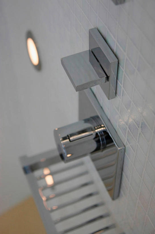 无人,家,竖图,室内,特写,浴室,建筑,西班牙,欧洲,干净,自来水,现代,建造,淋浴头,化妆室,厕所,当代