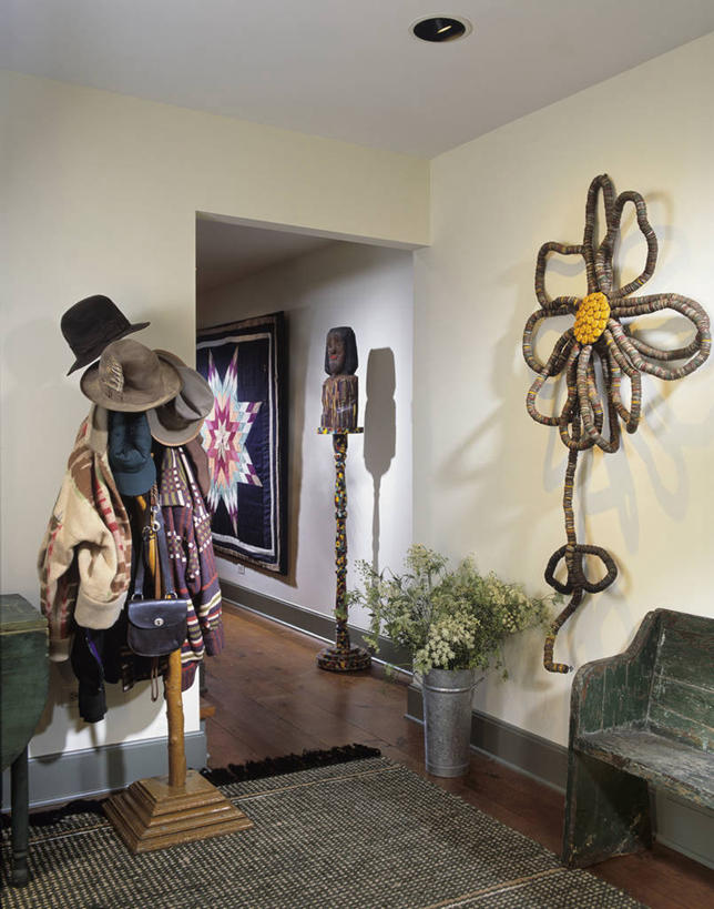 桌子,帽子,纺织品,雕塑,堆积,艺术,装饰,毛毯,毯子,长椅,干净,外套,纺织,绿色,垫子,温暖,模具,古董,华丽,修饰,风化,点缀,零钱包,棉被,收集,衬托,美观,雅致,雅观,茄克,式样,风蚀,石化,风蚀地貌,岩石层,岩石,当代,塑造