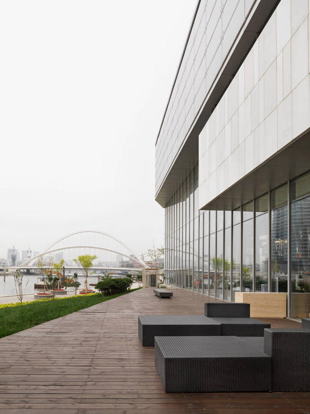 无人,露台,竖图,室外,白天,阳台,建筑,北京,日光,亚洲,现代,建造,露天阳台