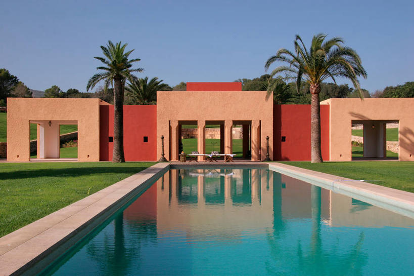 无人,游泳池,露台,横图,室外,白天,水,阳台,日光,西班牙,欧洲,球袋,院子,娱乐,现代,会所,俱乐部,露天阳台,当代,社交