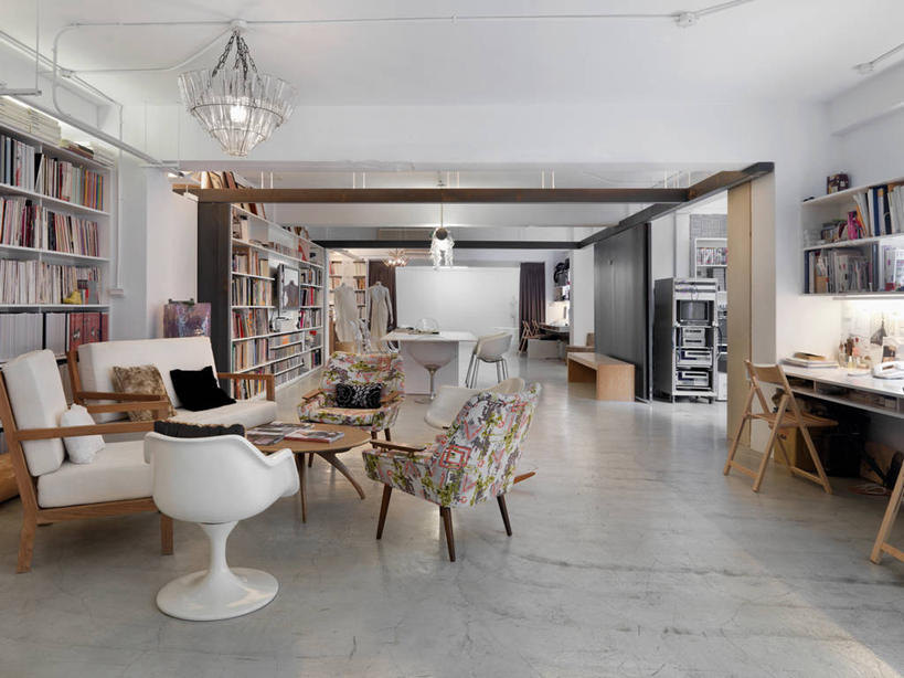 无人,家,横图,室内,建筑,台湾,亚洲,干净,现代,书桌,白色,打开,建造,起居室,扶手椅,开启,水晶吊灯,台北,水泥地