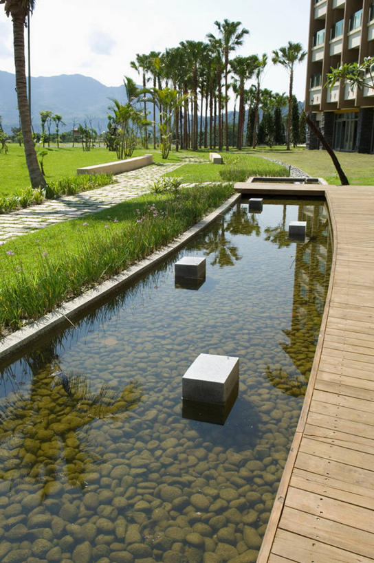 无人,竖图,室外,白天,台湾,日光,亚洲,球袋,草