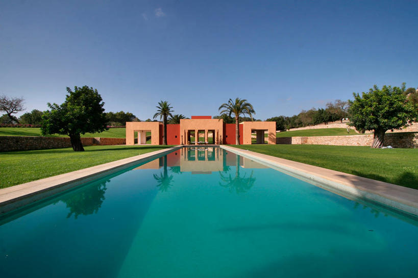 无人,游泳池,露台,横图,室外,白天,水,阳台,日光,西班牙,欧洲,球袋,院子,娱乐,现代,会所,俱乐部,露天阳台,当代,社交