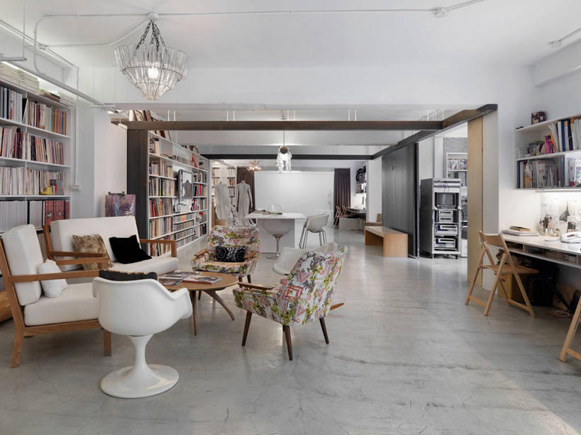 无人,家,横图,室内,建筑,台湾,亚洲,干净,现代,书桌,白色,打开,建造,起居室,扶手椅,开启,水晶吊灯,台北,水泥地