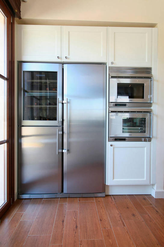 无人,家,竖图,室内,厨房,柜子,建筑,西班牙,欧洲,不锈钢,冰箱,壁橱,现代,建造,微波炉,建筑材料,硬木,当代