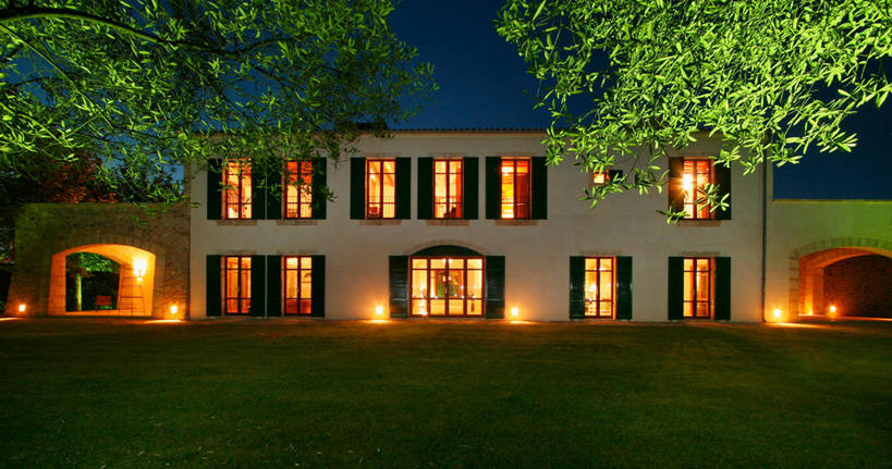 无人,家,横图,全景,室外,别墅,建筑,西班牙,欧洲,百叶窗,房屋,树荫,黄昏,百叶帘,照亮