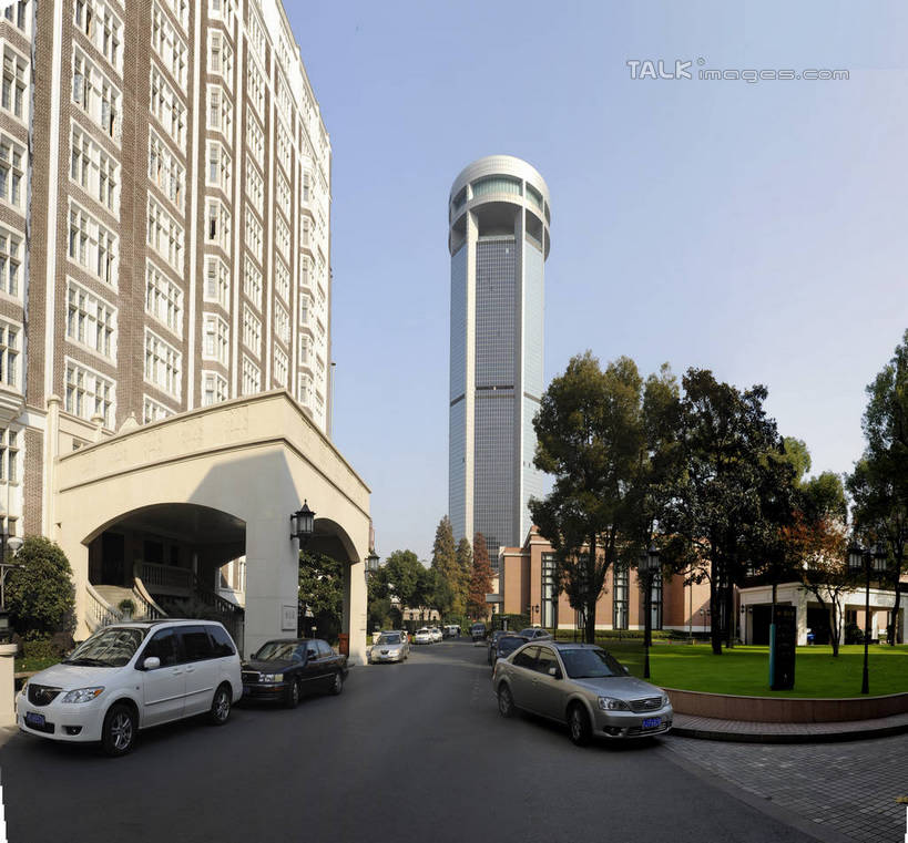 无人,餐厅,高楼大厦,横图,室外,白天,正面,度假,草地,草坪,美景,植物,城市风光,标志建筑,城市,大厦,地标,建筑,摩天大楼,汽车,上海,中国,亚洲,阴影,光线,影子,景观,娱乐,建设,车,草,树,树木,蓝色,绿色,蓝天,天空,阳光,自然,交通工具,轿车,天,享受,休闲,景色,放松,生长,晴朗,成长,申,载具,卢湾区,东亚,锦江饭店,上海市,万里无云,中华人民共和国,沪,华东地区,晴空,晴空万里,彩图,餐馆,大楼,饭店,饭馆,高层建筑,高楼,摩天楼,茂名南路,shgcy1