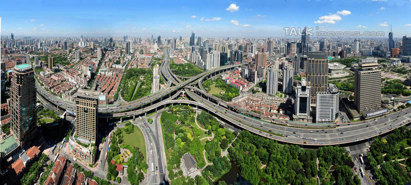 无人,家,高楼大厦,横图,全景,俯视,航拍,室外,白天,度假,草地,草坪,美景,天际线,植物,城市风光,城市,大厦,道路,建筑,路,摩天大楼,公路,上海,中国,亚洲,阴影,光线,影子,房屋,屋子,景观,云,云朵,高架,公寓,交通,云彩,娱乐,建设,洋房,楼房,住宅,草,树,树木,蓝色,绿色,白云,蓝天,天空,阳光,自然,天,享受,休闲,景色,放松,生长,晴朗,成长,申,鸟瞰,高架桥,黄浦区,卢湾区,延中绿地,东亚,静安区,延安中路,上海市,高架道路,跨线桥,中华人民共和国,沪,华东地区,晴空,彩图,高角度拍摄,房子,大楼,高层建筑,高楼,摩天楼,shgcy1