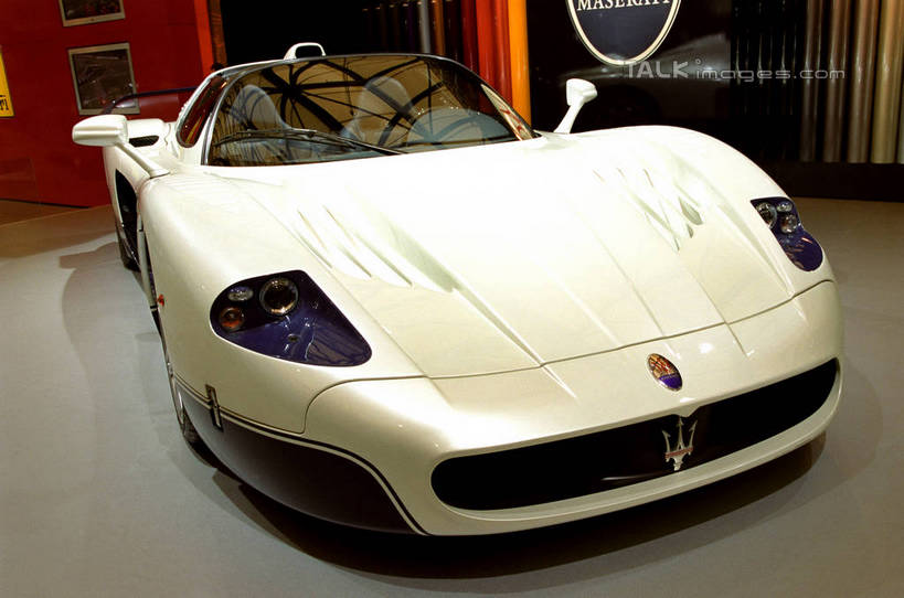 无人,横图,室内,白天,正面,窗户,汽车,照明,上海,中国,亚洲,一辆,玻璃窗,车,灯,白色,车窗,灯具,交通工具,轿车,展示,展览,车展,照亮,申,照明设备,载具,东亚,上海市,前照灯,前大灯,车前灯,中华人民共和国,沪,华东地区,彩图,汽车展览,shgzq1