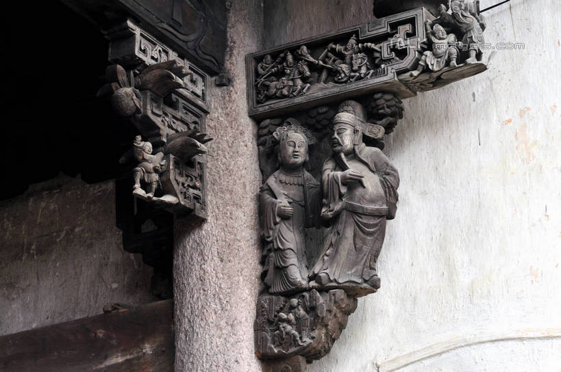 东方人,无人,两个人,站,横图,室外,白天,正面,民族服装,旅游,度假,名胜古迹,标志建筑,地标,建筑,帽子,雕塑,仙居,中国,亚洲,阴影,遗迹,艺术,装饰,光线,雕刻,雕像,影子,屋顶,顶棚,注视,黄种人,古迹,文物,娱乐,建设,古建筑,浙江,浙江省,阳光,工艺品,观察,看,站着,享受,休闲,旅游胜地,放松,观看,纪念,美术,察看,关注,主题,陈列,古文明,东亚,中华人民共和国,华东地区,浙,功能,美学,台州,台州市,男人,男性,中年男性,亚洲人,站立,彩图,全身,传统服装,民俗服,仙居县,皤滩镇,皤滩乡,皤滩古镇,shlbh1