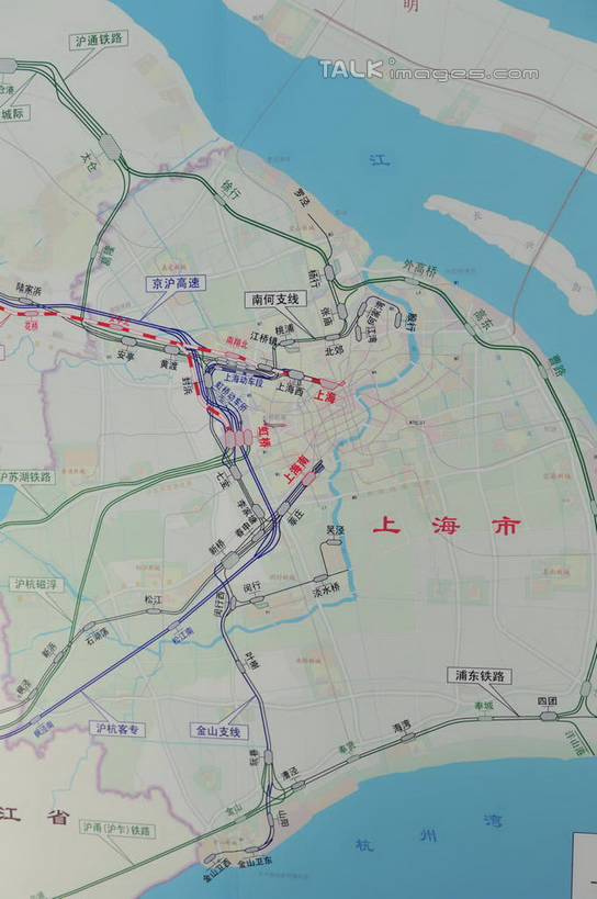 无人,竖图,室内,特写,白天,正面,道路,静物,地图,信息,纹路,标志,文字,纹理,字符,交通,方向,标识,汉字,引导,指引,中文,肌理,国文,华文,彩图,导航,shlbh1