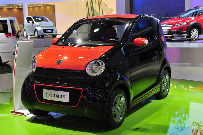 无人,横图,室内,白天,正面,旅游,度假,标志建筑,地标,建筑,汽车,上海,中国,亚洲,停靠,阴影,光线,影子,灯光,娱乐,建设,浦东,车,交通工具,轿车,享受,休闲,展示,旅游胜地,放松,展览,车展,申,停泊,载具,浦东新区,东亚,上海新国际博览中心,东风汽车,上海市,龙阳路,中华人民共和国,沪,华东地区,四辆,彩图,汽车展览,东风,shlbh1