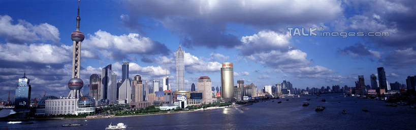 无人,横图,室外,白天,正面,度假,河流,美景,树林,水,植物,城市风光,标志建筑,城市,地标,建筑,上海,中国,亚洲,河水,景观,水流,云,云朵,建筑群,云彩,娱乐,建设,东方明珠,黄浦江,金茂大厦,浦东,树,树木,蓝色,绿色,白云,蓝天,天空,自然,外滩,天,享受,休闲,景色,放松,环球金融中心,生长,晴朗,成长,申,电视塔,柏悦酒店,国际贸易金融中心,合生国际大厦,花旗集团大厦,金融中心,陆家嘴,陆家嘴金融中心,浦东新区,上海环球金融中心,香格里拉酒店,震旦国际大楼,东亚,东方明珠电视塔,上海市,中华人民共和国,沪,华东地区,晴空,彩图,全身,黄埔滩,上海外滩,外黄埔滩,shrj1