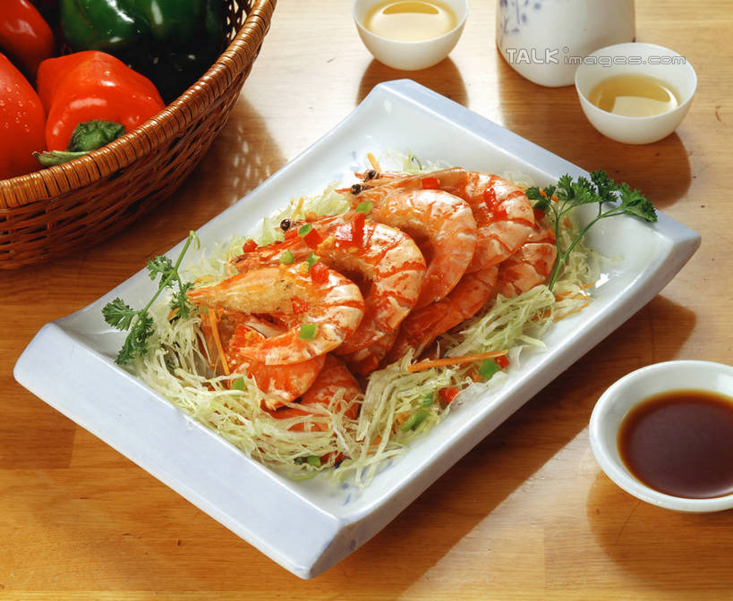 海鲜,无人,交叉,横图,俯视,室内,特写,白天,烹饪,中餐,幸福,餐桌,茶,桌子,竹子,辣椒,蔬菜,杯子,餐具,阴影,竹制,新鲜,编织,反射,碟子,壶,篮子,盘,影子,陶瓷,调料,酱料,酱汁,佐料,茶叶,料理,食品,陶瓷制品,基围虾,调味品,调味料,娱乐,水产,酱,菜肴,美食,海洋生物,水壶,食物,盘子,茶壶,容器,水杯,竹篮,碟,碗,享受,休闲,温馨,中式,放松,乐趣,佳肴,有机食品,绿色食品,餐台,储藏,竹条,交织,提神,舒适,竹制品,储存,水生动物,海产品,醒脑,水生物,彩椒,海底动物,辣角,红海椒,大椒,辣虎,广椒,穿插,刀额新对虾,麻虾,新对虾,茶杯,甜椒,柿子椒,辣子,海椒,番椒,灯笼椒,彩图,高角度拍摄,贮存,shrj1