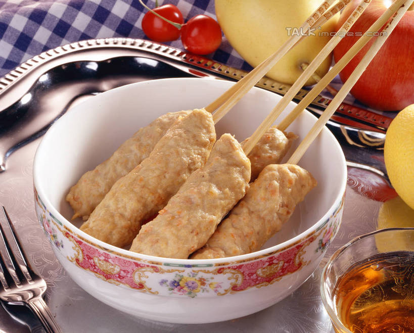 无人,横图,俯视,室内,特写,白天,烹饪,餐桌,桌子,苹果,梨,柠檬,樱桃,蔬菜,水果,阴影,新鲜,反射,影子,陶瓷,肉,生食,日本料理,料理,食品,果实,陶瓷制品,蔬果,菜肴,美食,肉类,竹签,食物,餐巾,容器,碗,日式料理,日式,香梨,佳肴,有机食品,绿色食品,餐台,储藏,储存,肉食,取食签,关东煮,关东炊,黑轮,御田,保洁方巾,口布,樱珠,莺桃,英桃,益母果,楔桃,生梨,牛桃,柠果,荆桃,彩图,高角度拍摄,贮存,shrj1