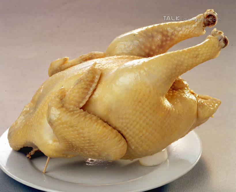 无人,横图,俯视,室内,特写,白天,烹饪,中餐,餐桌,桌子,餐具,阴影,反射,碟子,盘,影子,鸡肉,肉,料理,食品,菜肴,美食,肉类,食物,一个,盘子,碟,中式,佳肴,单个,餐台,肉食,白斩鸡,三黄油鸡,彩图,高角度拍摄,shrj1