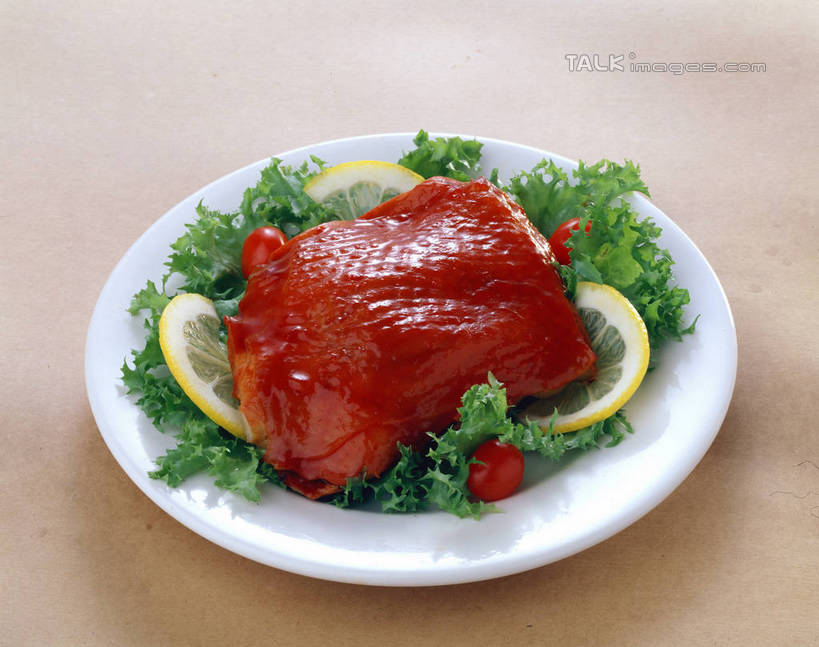 无人,横图,俯视,室内,特写,白天,烹饪,中餐,餐桌,桌子,柠檬,蔬菜,餐具,水果,阴影,新鲜,反射,碟子,盘,影子,生菜,莴苣,肉,生食,料理,食品,果实,蔬果,叉烧,猪肉,菜肴,美食,肉类,食物,盘子,碟,中式,佳肴,有机食品,绿色食品,餐台,肉食,豚肉,春菜,鹅仔菜,莴仔菜,千金菜,叶用莴苣,广东菜,粤菜,益母果,柠果,彩图,高角度拍摄,shrj1