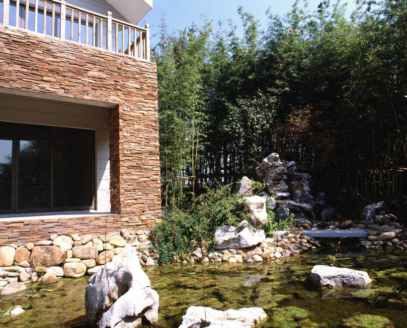 无人,家,横图,室外,白天,正面,度假,草地,草坪,湖,湖泊,石头,美景,山,水,植物,别墅,城市风光,城市,叶子,艺术,石子,手工艺品,房屋,屋子,湖面,景观,山峰,水流,水面,公寓,荷叶,山峦,文化,娱乐,洋房,楼房,住宅,草,树,树木,蓝色,绿色,蓝天,天空,自然,工艺品,湖水,天,享受,休闲,假山,景色,放松,生长,晴朗,成长,高雅,万里无云,自信心,品位,莲叶,叶,叶片,石块,岩石,晴空,晴空万里,彩图,房子,小山,shrj1