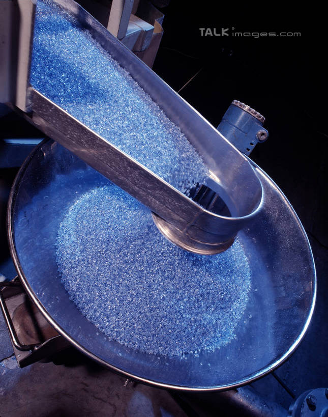 无人,工厂,竖图,俯视,室内,特写,白天,车间,流水线,静物,计时器,沙漏,金属制品,朦胧,模糊,时间,金属,沙子,计时,工业,定时器,准确,精准,彩图,高角度拍摄,制造厂,生产工厂,shrj1