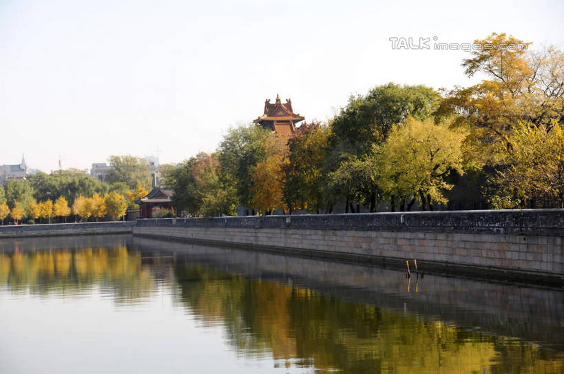 无人,横图,室外,白天,正面,度假,湖,湖泊,美景,水,植物,城市风光,城市,北京,中国,亚洲,波纹,湖面,景观,水流,水面,涟漪,首都,娱乐,景山公园,树,树木,绿色,倒影,水纹,天空,自然,波浪,湖水,天,享受,休闲,景色,放松,生长,成长,倒映,东亚,中华人民共和国,北京市,京,北平,华北地区,水晕,反照,彩图,shsgf1