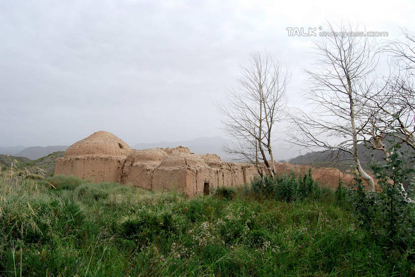 无人,横图,室外,白天,正面,旅游,度假,草地,草坪,美景,植物,中国,亚洲,景观,乌云,云,阴天,云朵,云彩,娱乐,草,树,树木,绿色,天空,自然,天,享受,休闲,景色,放松,碉堡,生长,成长,昏暗,阴沉,自然风光,东亚,新疆,阿克苏,阿克苏市,中华人民共和国,新疆维吾尔自治区,西北地区,彩图,阿克苏地区,新,shsgf1