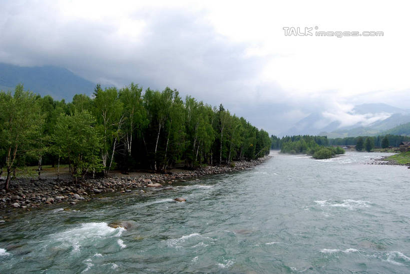 无人,横图,室外,白天,正面,旅游,度假,草地,草坪,河流,美景,森林,树林,水,植物,喀纳斯,中国,亚洲,波纹,河水,景观,水流,涟漪,娱乐,草,树,树木,绿色,倒影,水纹,天空,自然,波浪,天,享受,休闲,景色,放松,生长,成长,倒映,自然风光,东亚,喀纳斯湖,新疆,阿勒泰地区,布尔津县,伊犁,中华人民共和国,水晕,新疆维吾尔自治区,西北地区,伊犁哈萨克自治州,反照,彩图,布尔津,新,shsgf1