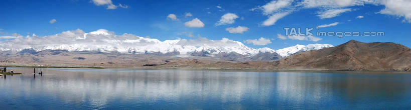 无人,横图,室外,白天,正面,旅游,度假,湖,湖泊,石头,美景,山,山脉,水,中国,亚洲,阴影,波纹,光线,石子,影子,湖面,景观,山峰,水流,水面,云,云朵,涟漪,山峦,云彩,娱乐,蓝色,白云,倒影,蓝天,水纹,天空,阳光,自然,波浪,湖水,群山,天,享受,休闲,景色,放松,晴朗,倒映,自然风光,东亚,新疆,喀拉库勒湖,卡拉库勒湖,中华人民共和国,水晕,新疆维吾尔自治区,西北地区,克孜勒苏,克孜勒苏柯尔,克孜勒苏柯尔克孜自治州,反照,石块,岩石,晴空,彩图,阿克陶,阿克陶县,新,shsgf1