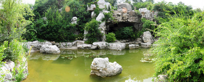 无人,公园,横图,室外,白天,正面,旅游,度假,河流,石头,美景,水,植物,上海,中国,亚洲,阴影,波纹,光线,石子,影子,河水,景观,水流,涟漪,娱乐,树,树木,绿色,倒影,水纹,阳光,自然,波浪,享受,休闲,景色,放松,生长,成长,申,倒映,自然风光,宝山区,东亚,上海市,炮台湾湿地森林公园,中华人民共和国,沪,华东地区,水晕,反照,石块,岩石,彩图,吴淞炮台湾湿地森林公园,shsgf1