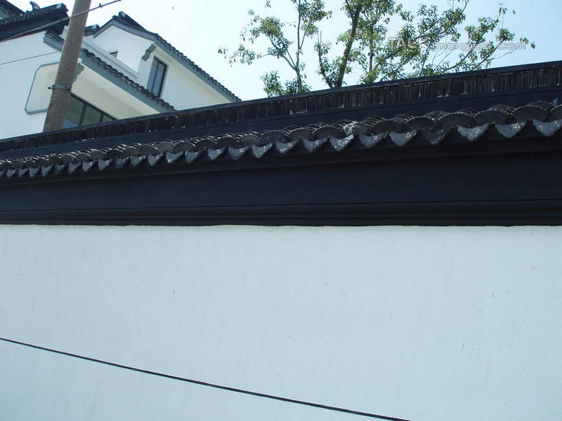无人,家,横图,室外,特写,白天,仰视,度假,美景,植物,城市风光,城市,中国,亚洲,阴影,光线,瓦片,影子,房屋,墙,屋顶,屋子,景观,公寓,枝条,顶棚,瓦,娱乐,洋房,浙江,楼房,墙壁,墙面,住宅,树,树木,树枝,浙江省,蓝色,绿色,白色,蓝天,天空,阳光,自然,天,享受,休闲,景色,放松,建造,缥缈峰,生长,晴朗,成长,东亚,屋瓦,万里无云,中华人民共和国,华东地区,浙,虬枝,枝杈,晴空,晴空万里,彩图,低角度拍摄,房子,shslj1