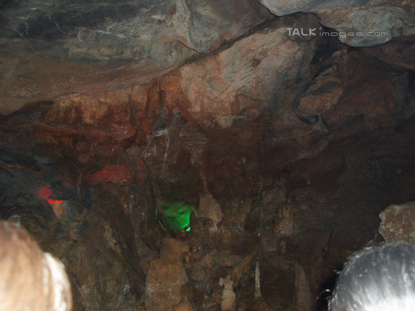 无人,横图,室内,白天,仰视,旅游,度假,石头,名胜古迹,标志建筑,地标,建筑,中国,亚洲,阴影,遗迹,光线,石子,影子,洞,灯光,古迹,文物,娱乐,建设,古建筑,浙江,浙江省,享受,休闲,旅游胜地,放松,洞穴,千岛湖,古文明,东亚,穴,中华人民共和国,华东地区,浙,石块,岩石,彩图,低角度拍摄,淳安,淳安县,新安江水库,shslj1